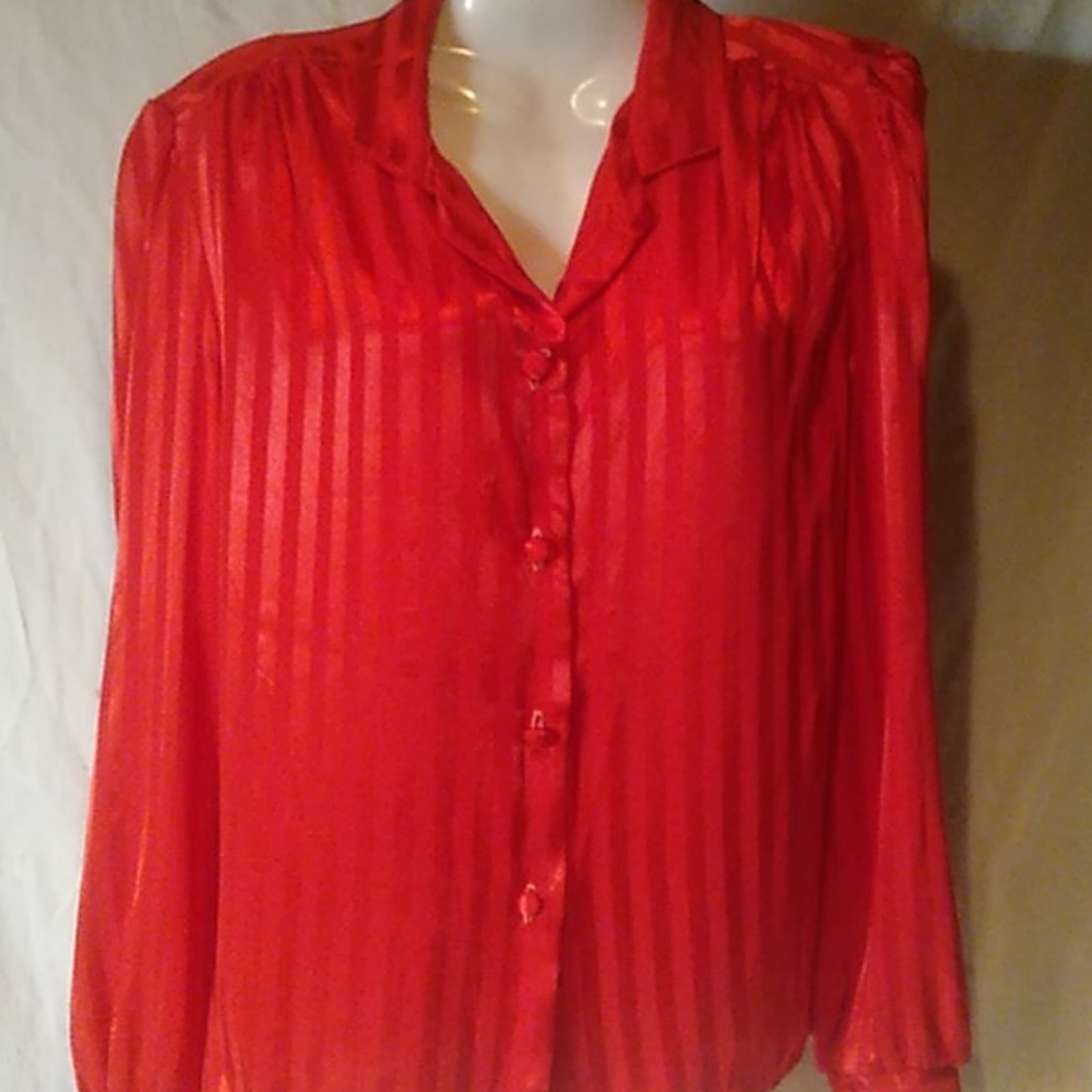 Women's shirt